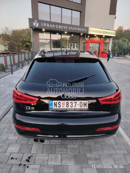 Audi Q3 2012 photo 5