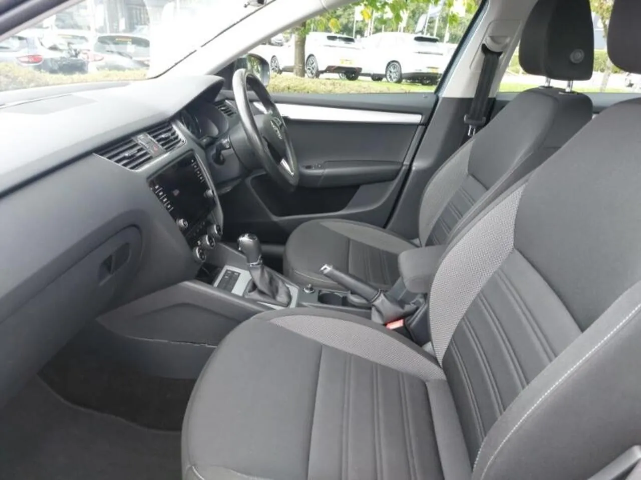 Skoda Octavia 2020 photo 5