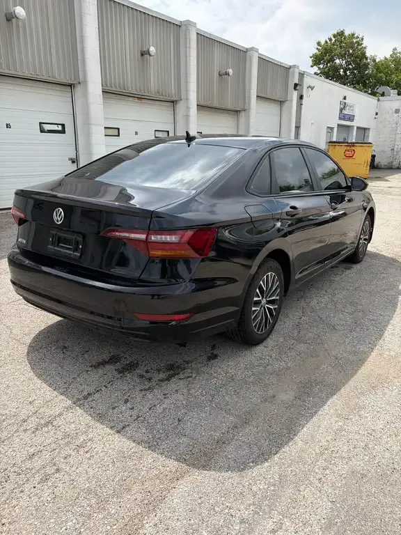 Volkswagen Jetta 2019 photo 5