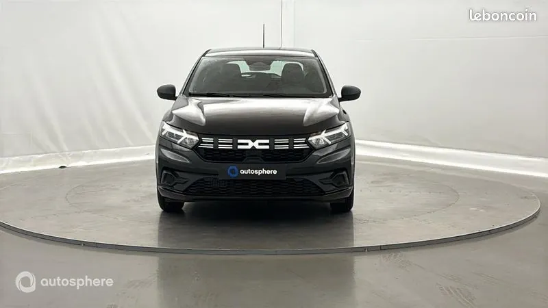 Dacia Sandero 2024 photo 2