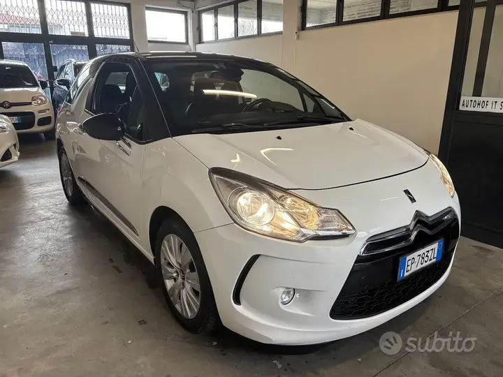 DS Automobiles Ds 3 2013 photo 3