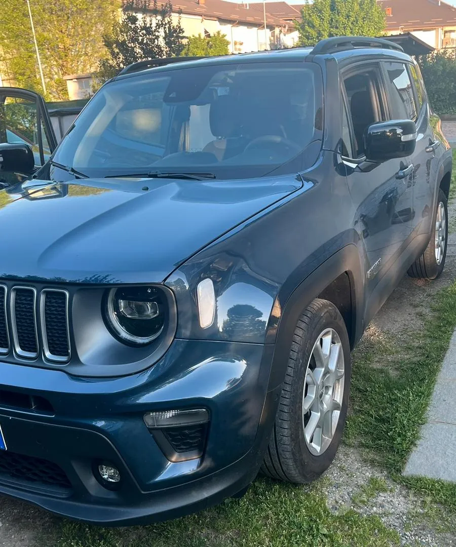Jeep Renegade 2022 photo 2