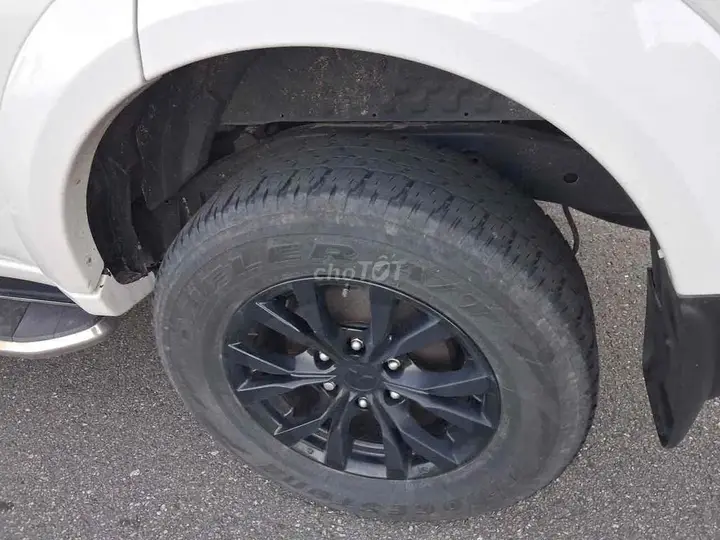 Mitsubishi Pajero 2017 photo 3