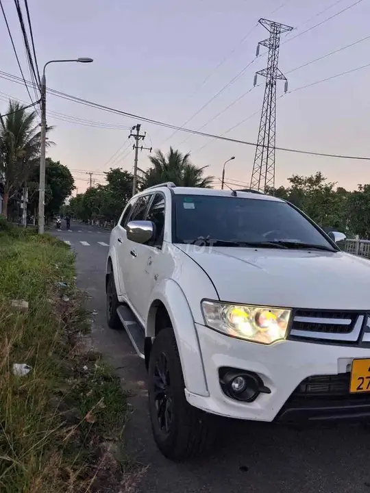 Mitsubishi Pajero 2017 photo 2
