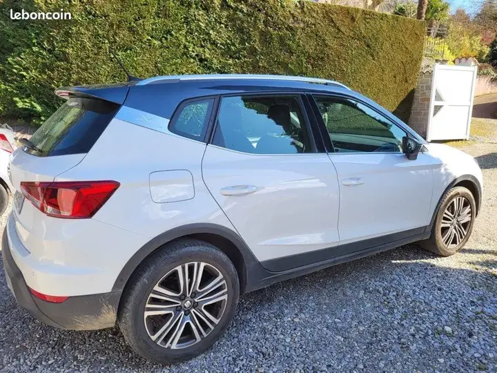 Seat Arona 2020 photo 2