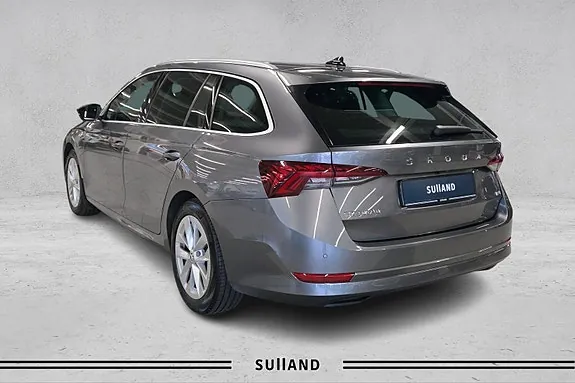 Skoda Octavia 2024 photo 3