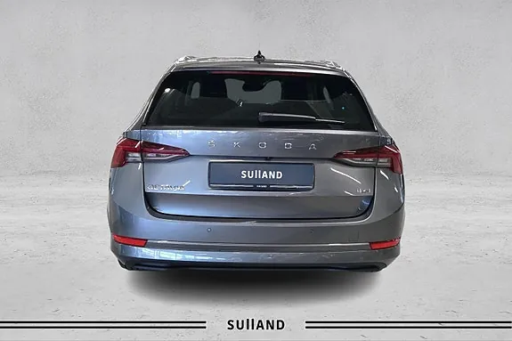 Skoda Octavia 2024 photo 4