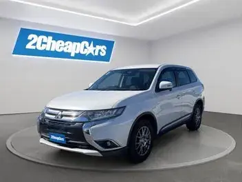 Mitsubishi Outlander 2017 photo 2
