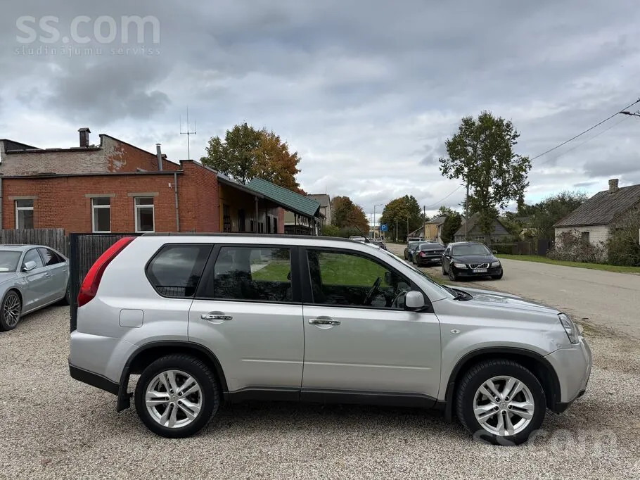 Nissan X-Trail 2011 photo 4