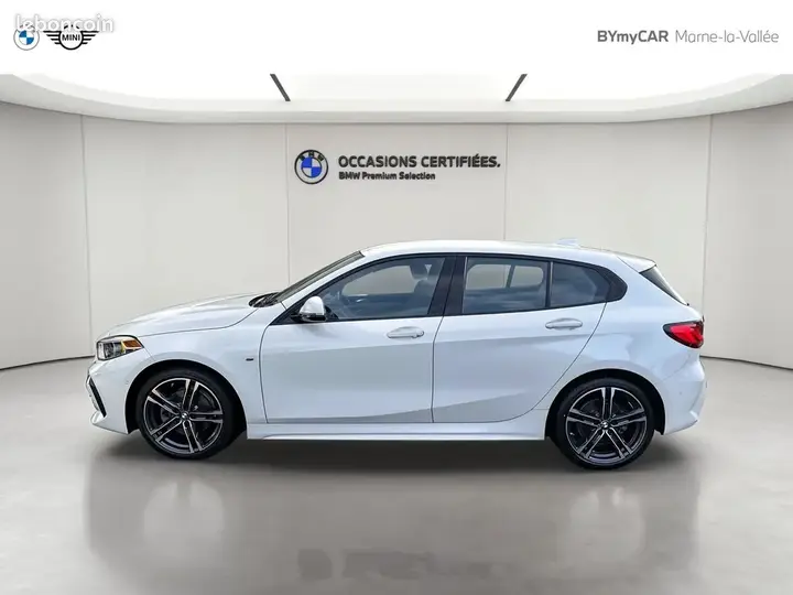 BMW Série 1 2024 photo 2