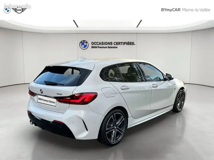 BMW Série 1 2024 photo 5