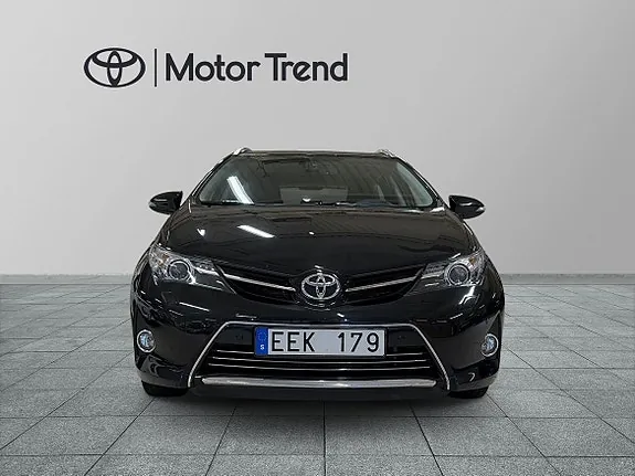 Toyota Auris 2014 photo 5