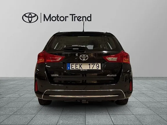 Toyota Auris 2014 photo 4
