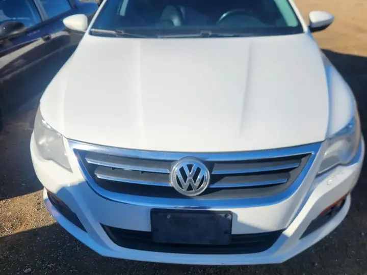 Volkswagen Cc 2011 photo 2