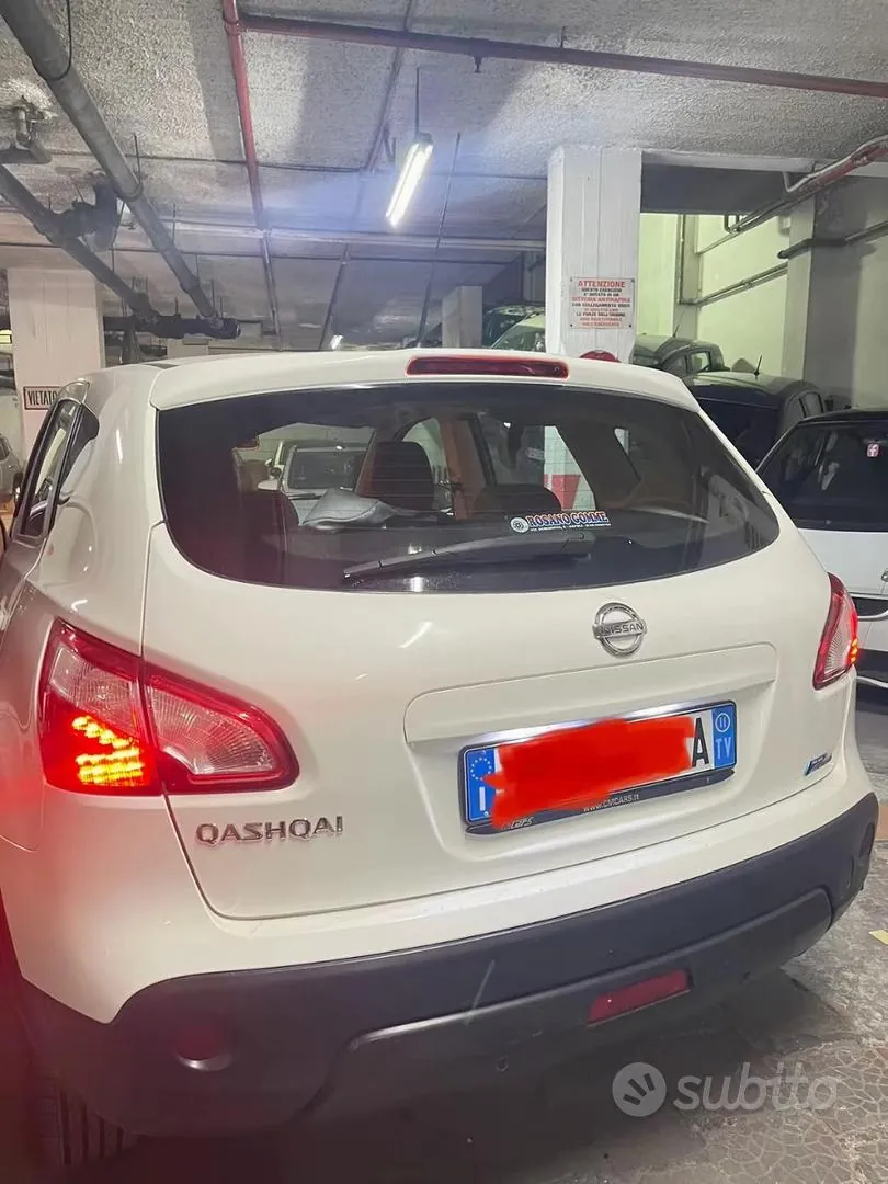 Nissan Qashqai 2011 photo 4
