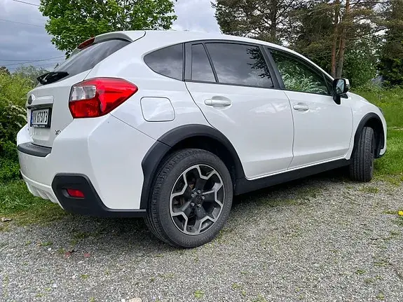 Subaru Xv 2013 photo 3