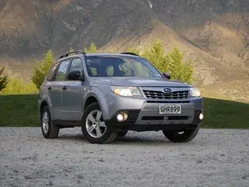 Subaru Forester 2012 photo 2