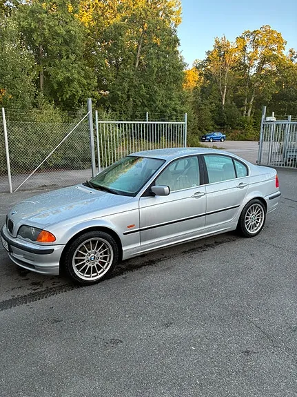 BMW 320I 2000 photo 3