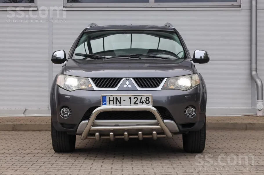 Mitsubishi Outlander 2008 photo 2