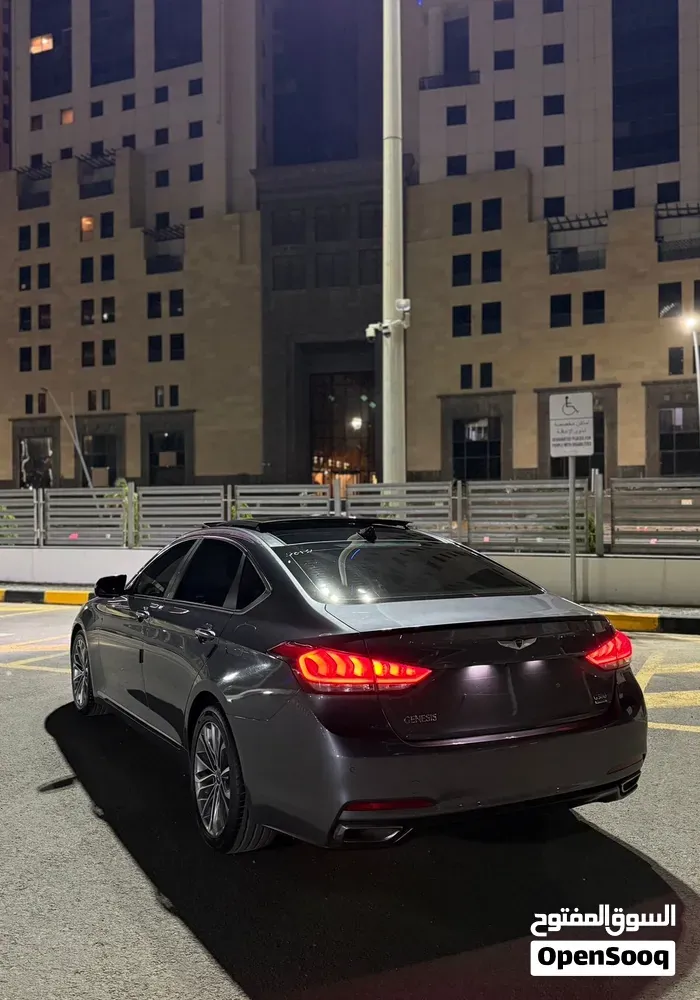 Genesis G80 2016 photo 4