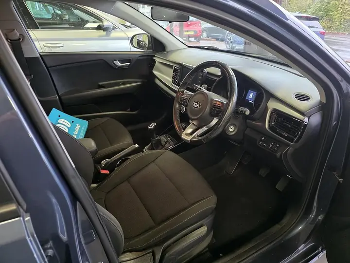Kia Rio 2019 photo 5