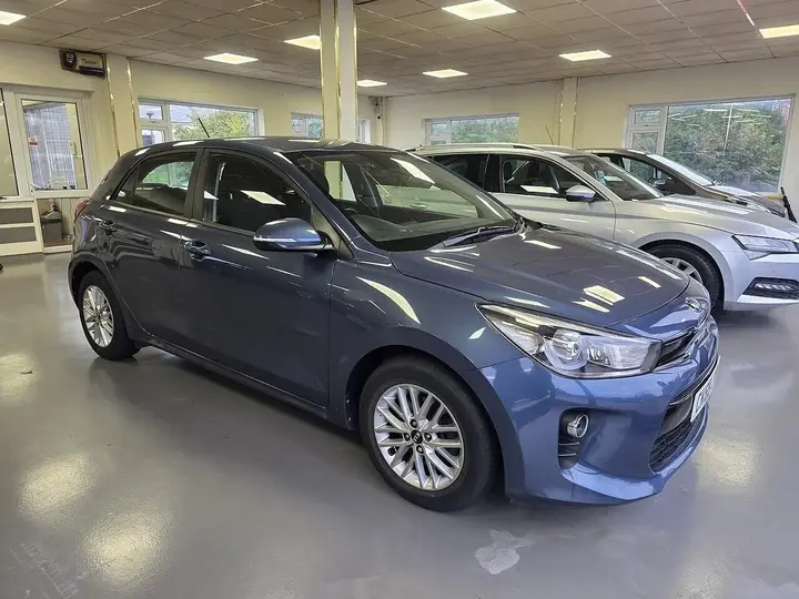 Kia Rio 2019 photo 2