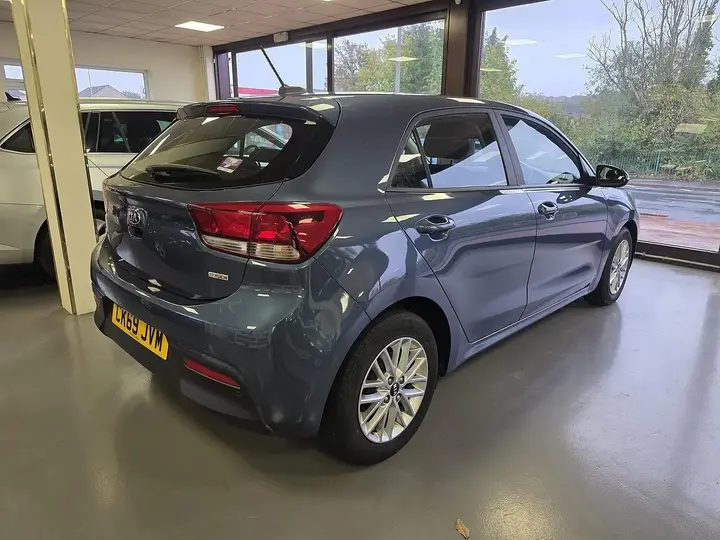 Kia Rio 2019 photo 4