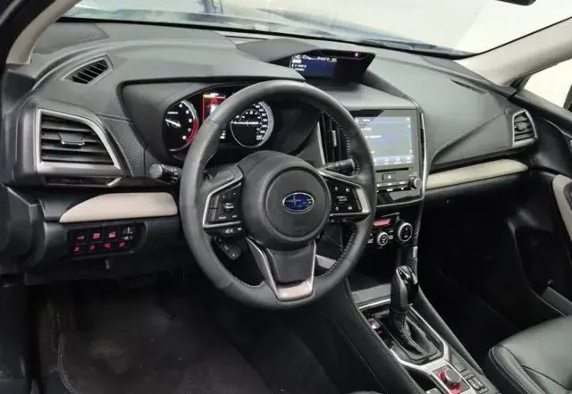 Subaru Forester 2023 photo 3