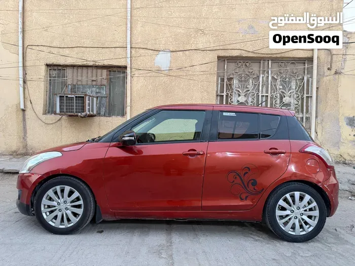 Suzuki Swift 2013 photo 4