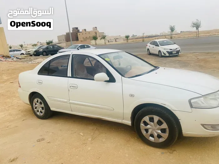 Nissan Sunny 2010 photo 3
