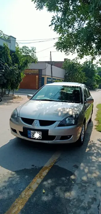 Mitsubishi Lancer