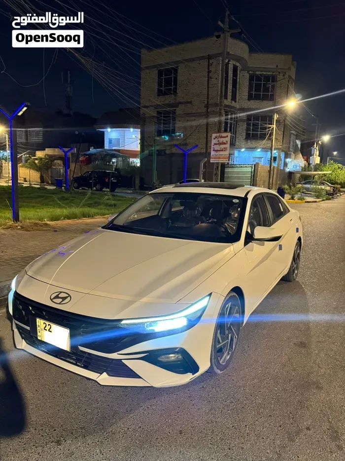 Hyundai Elantra 2024 photo 2