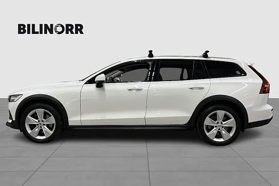 Volvo V60 Cross Country 2020 photo 3