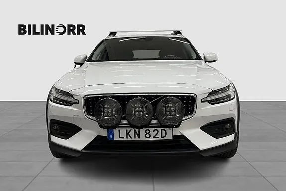 Volvo V60 Cross Country 2020 photo 5