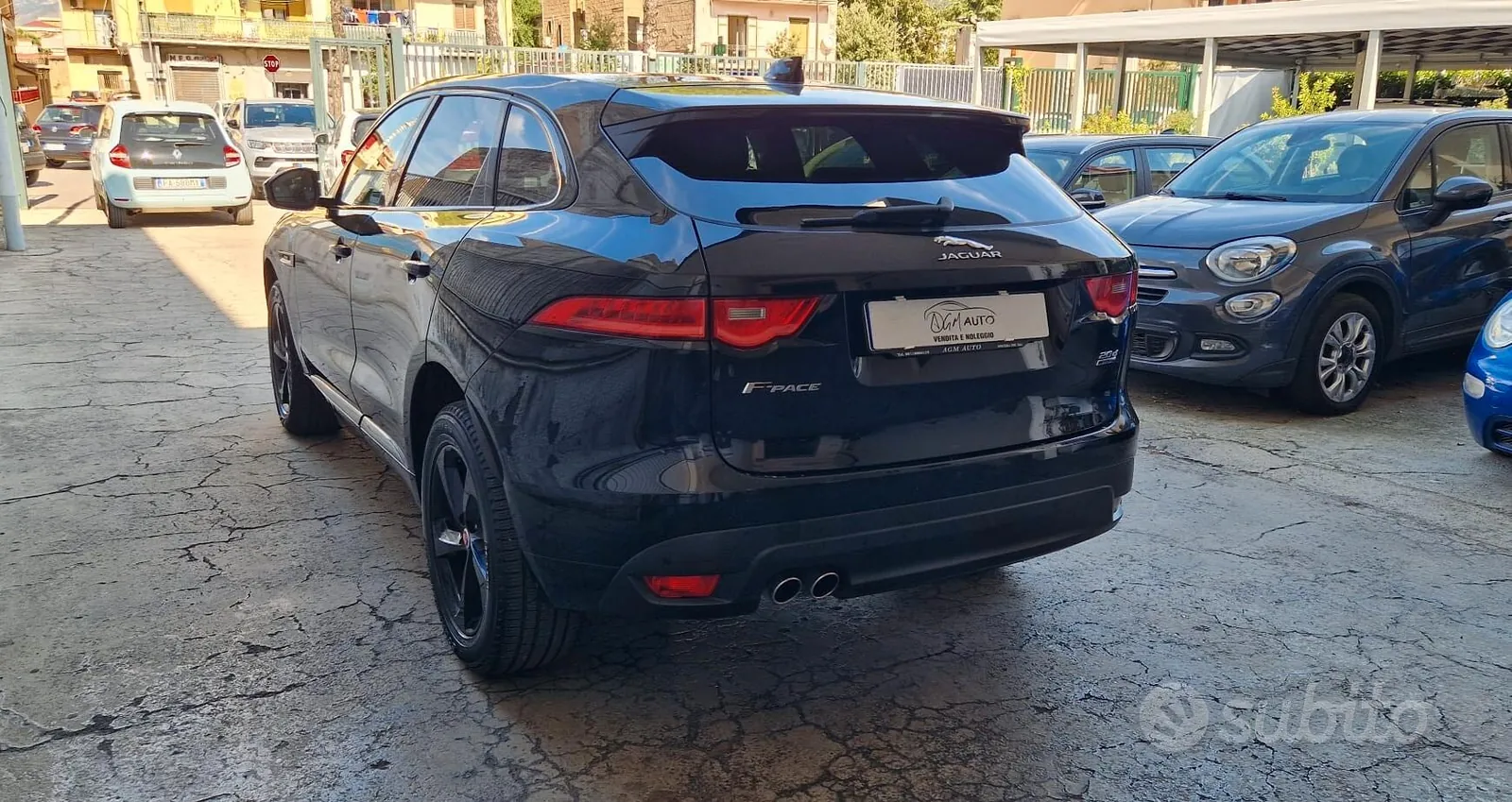 Jaguar F-Pace 2017 photo 4