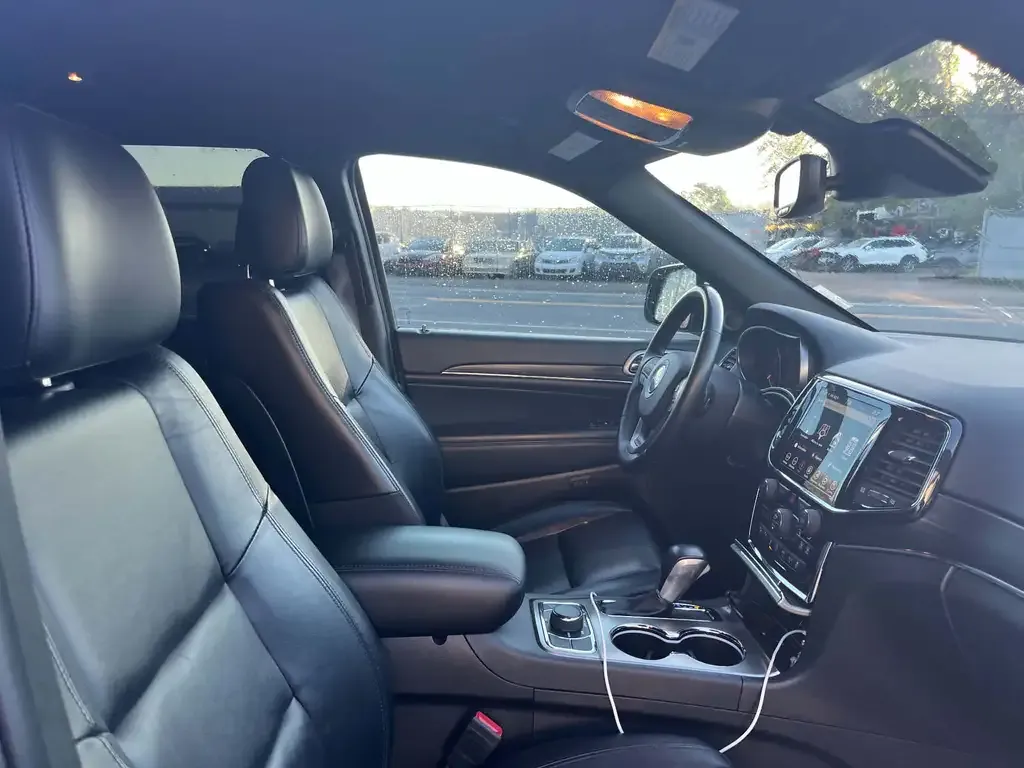 Jeep Grand Cherokee 2022 photo 4