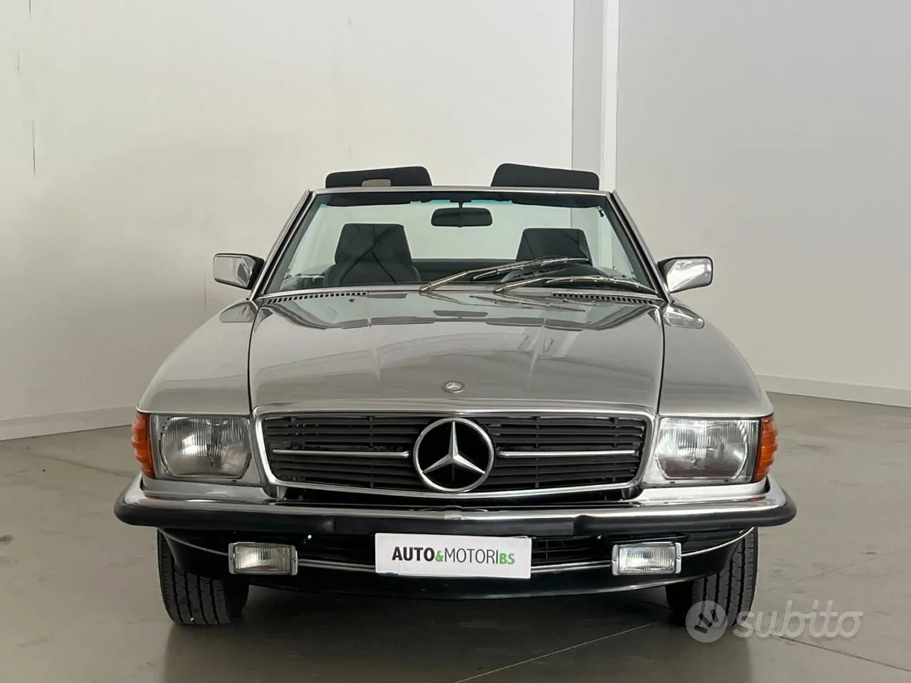 Mercedes-Benz Sl 1981 photo 2