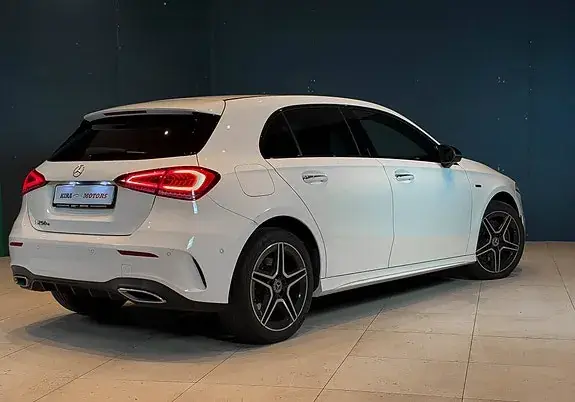 Mercedes-Benz A 250 E 2021 photo 2