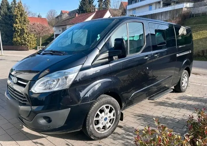 Ford Tourneo Custom