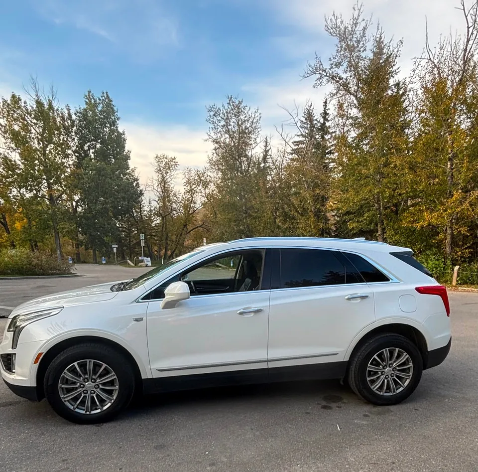 Cadillac Xt5 2017 photo 2