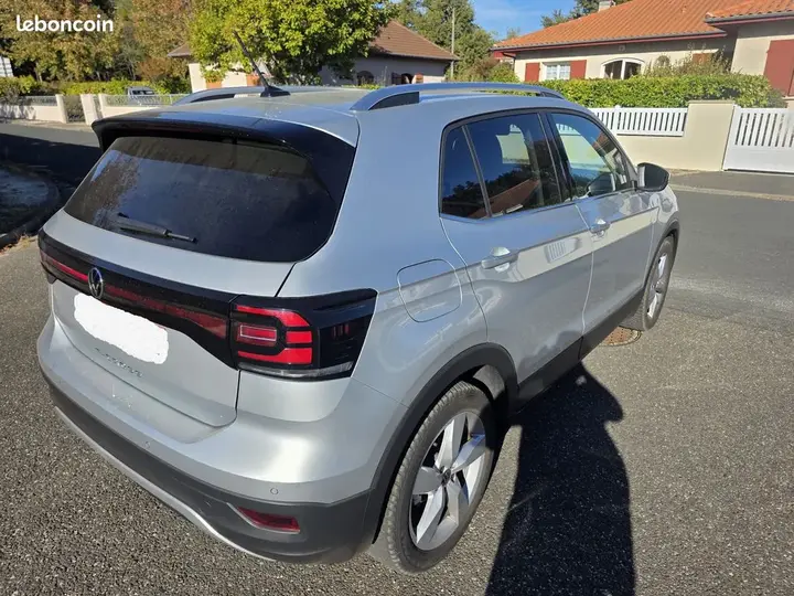 Volkswagen T-Cross 2024 photo 2