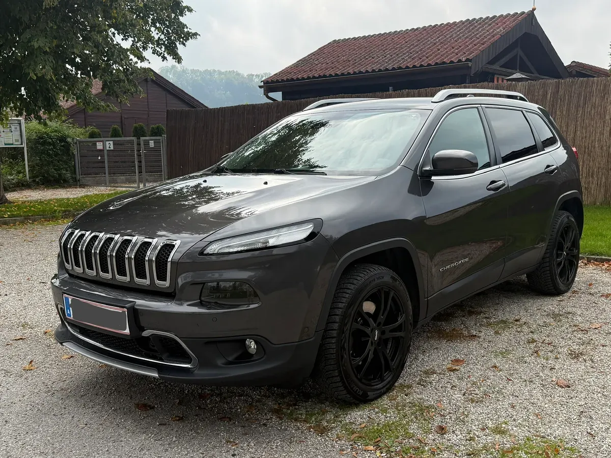 Jeep Cherokee 2015 photo 2