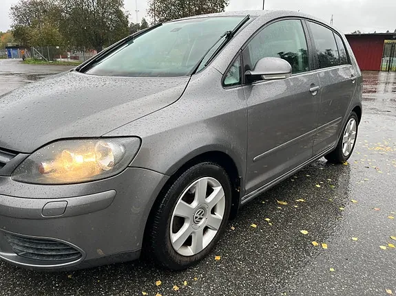 Volkswagen Golf Plus 2009 photo 2