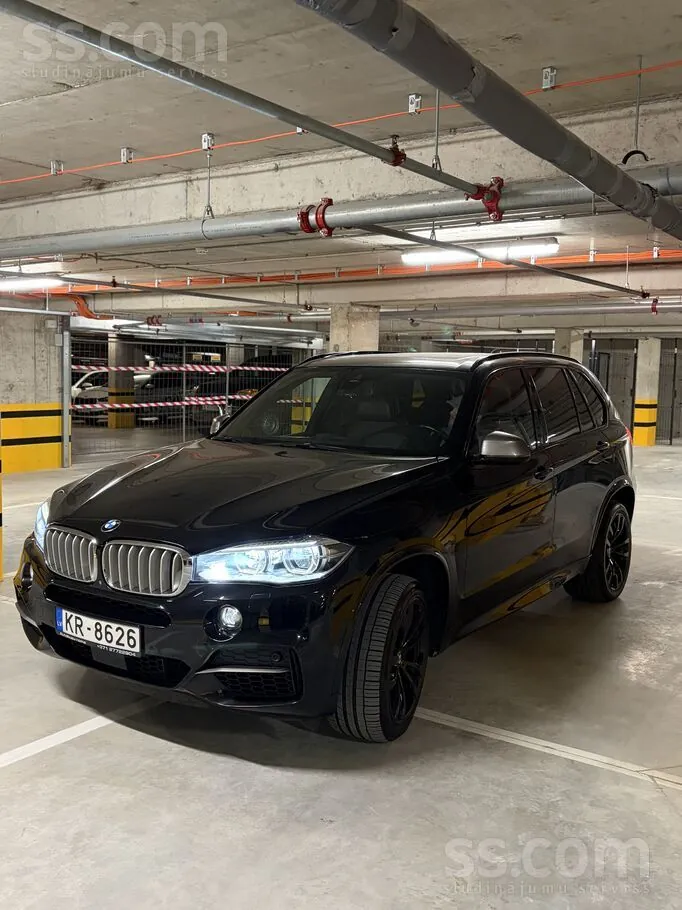 BMW X5 2014 photo 2