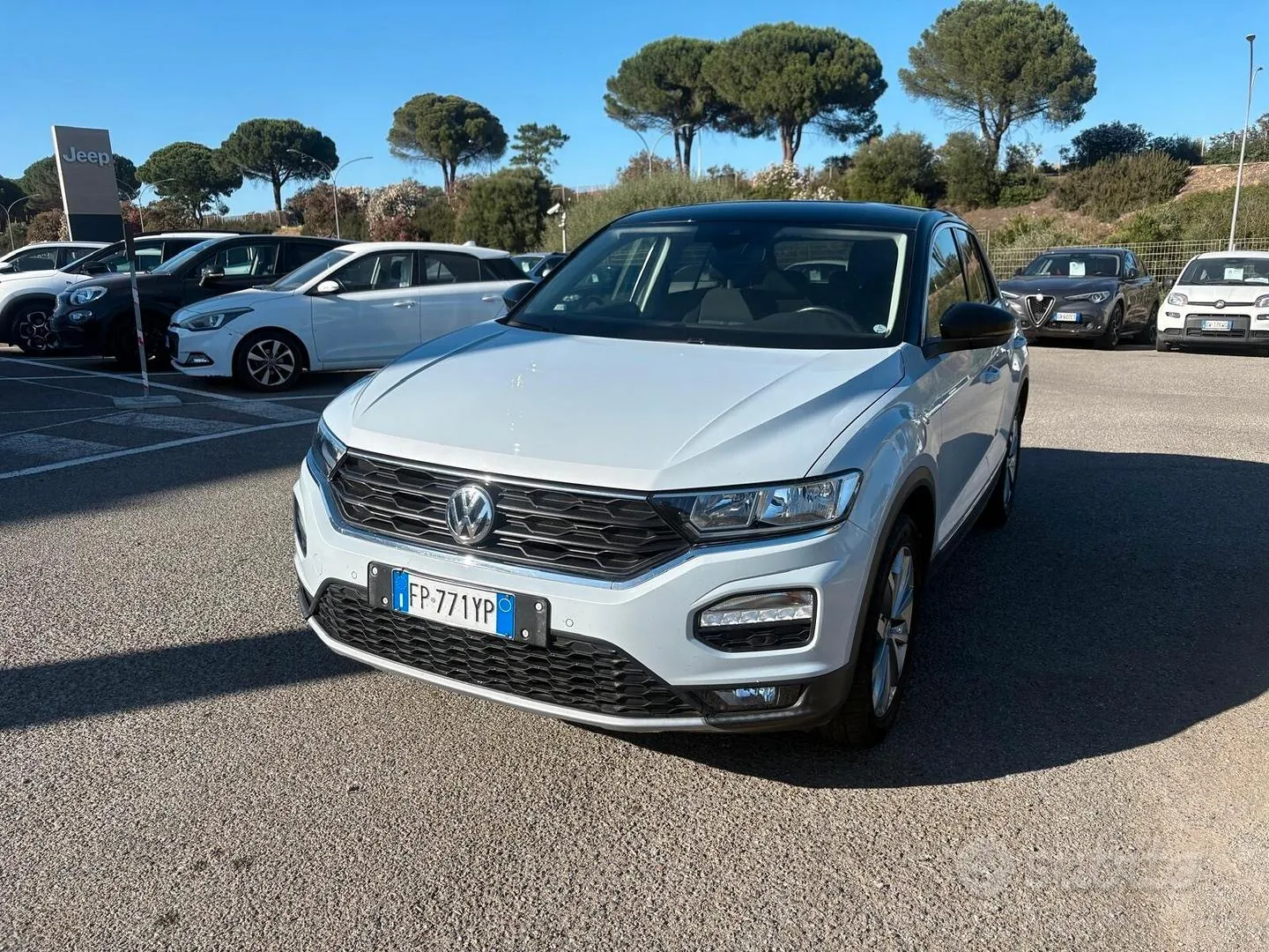 Volkswagen T-Roc 2026 photo 2