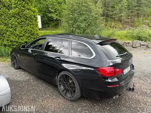 BMW 520D 2011 photo 3