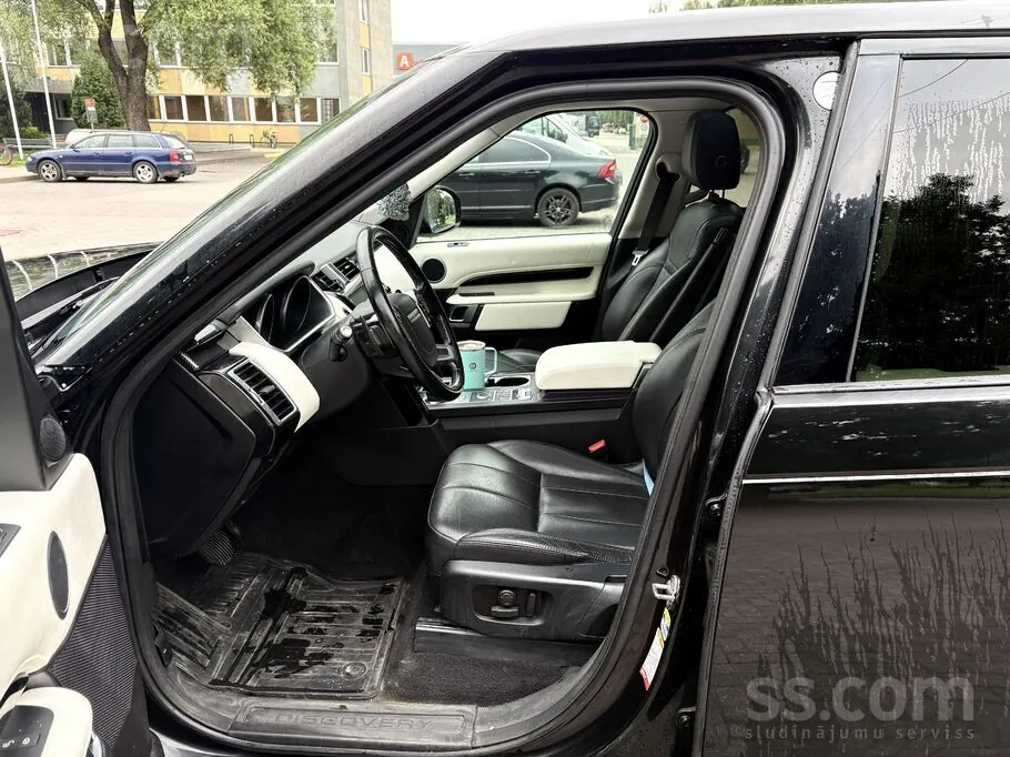 Land Rover Discovery 2018 photo 4