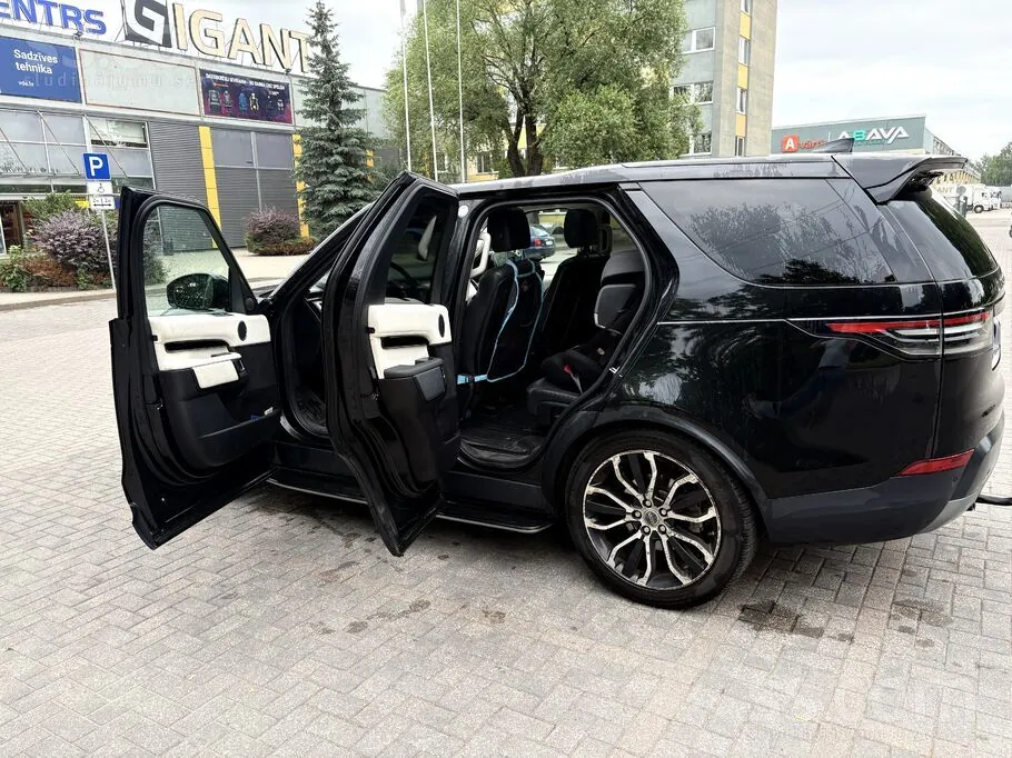 Land Rover Discovery 2018 photo 3