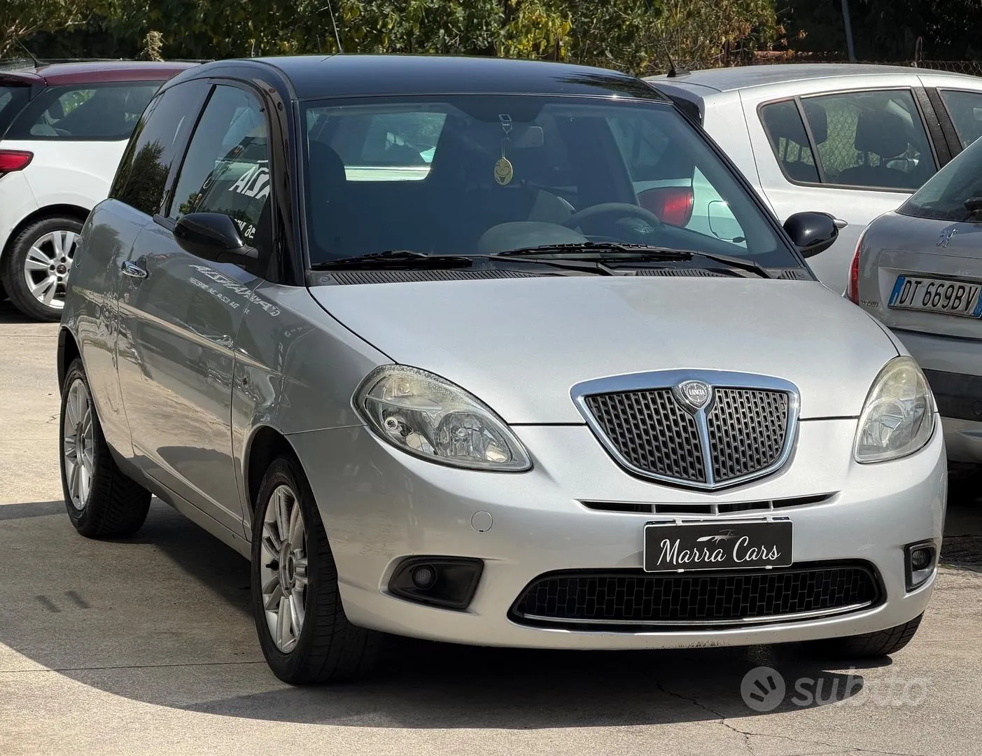 Lancia Ypsilon