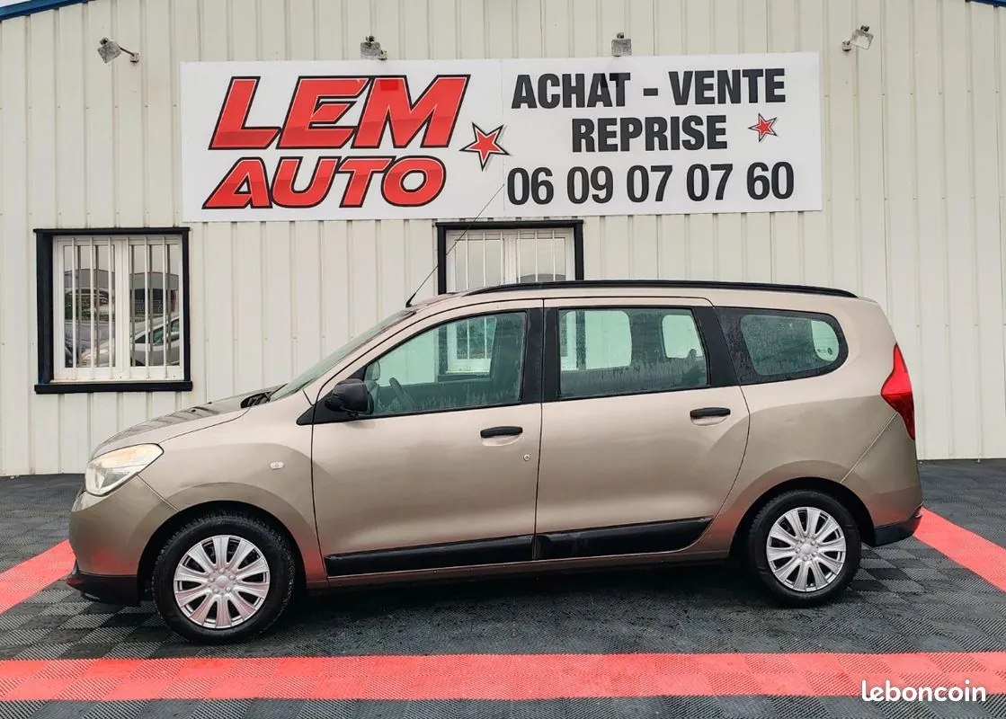 Dacia Lodgy